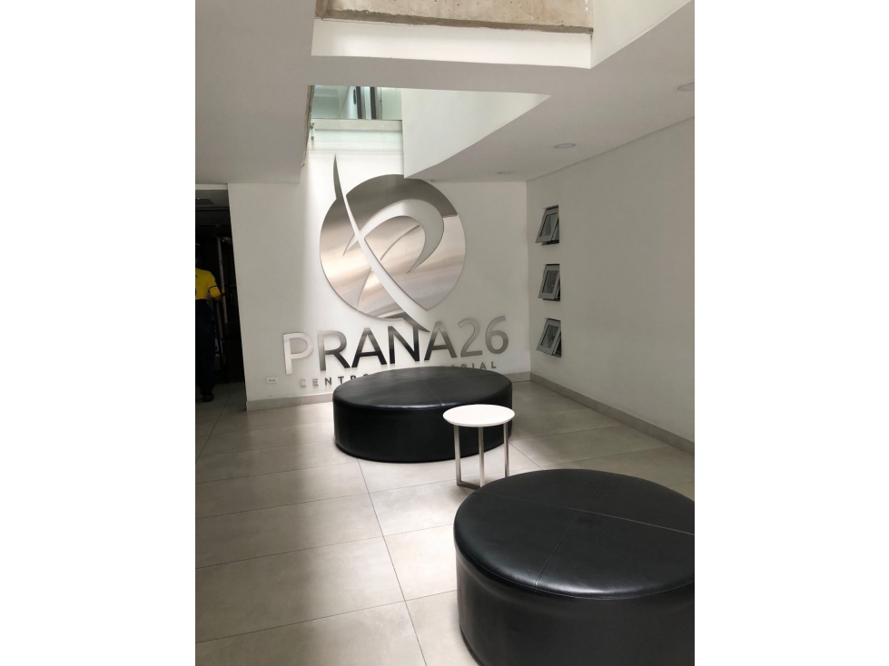 VENDO OFICINA Centro Empresarial cerca al aeropuerto el Dorado. 33m2 — foto 3