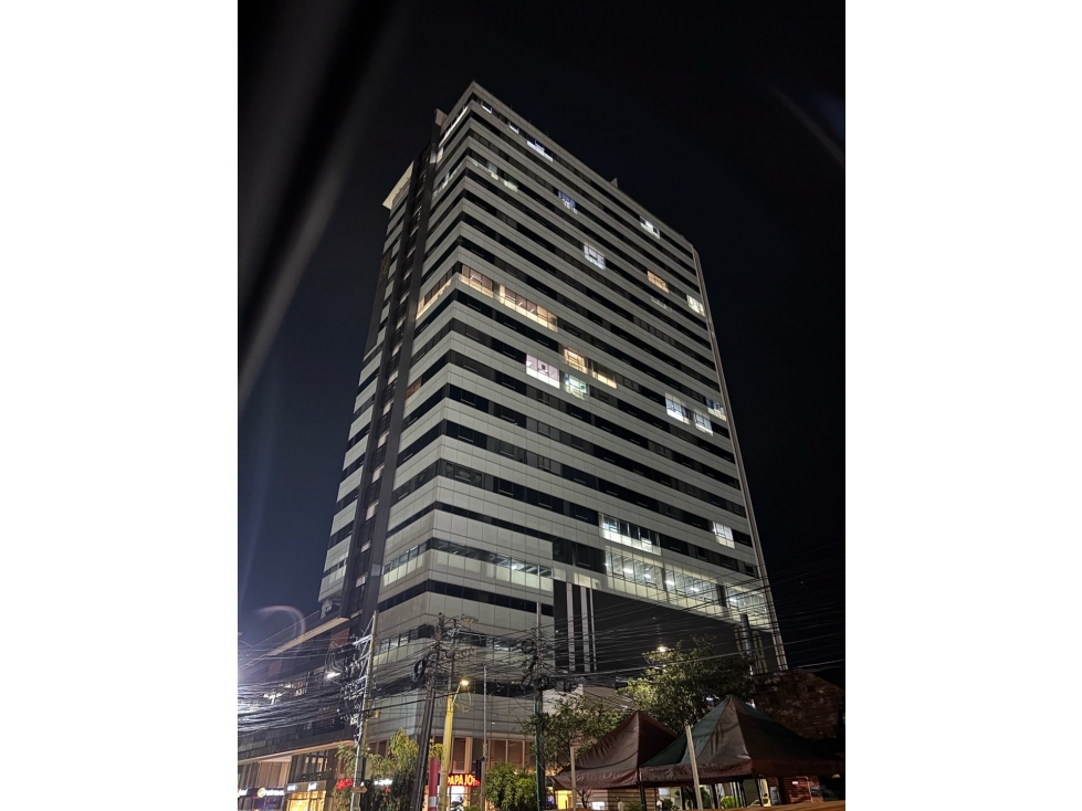 Vendo Oficina - Consultorio en centro empresarial