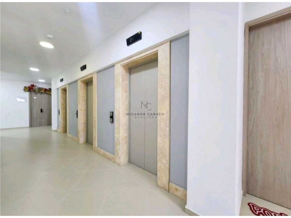VENTA DE OFICINA CON VISTA A LA BAHIA DE CARTAGENA — foto 5