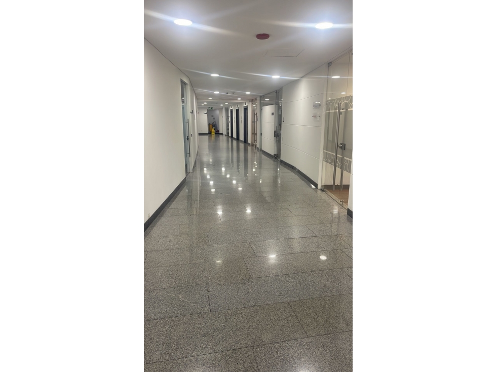Vendo oficina en chapinero cra 7 con 67 Bogotá — foto 6