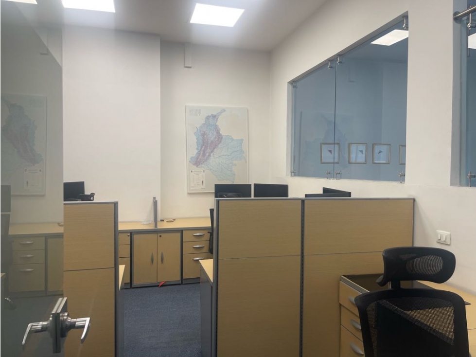 Vendo oficina en la cra 7 con 67 chapinero Bogotá — foto 4