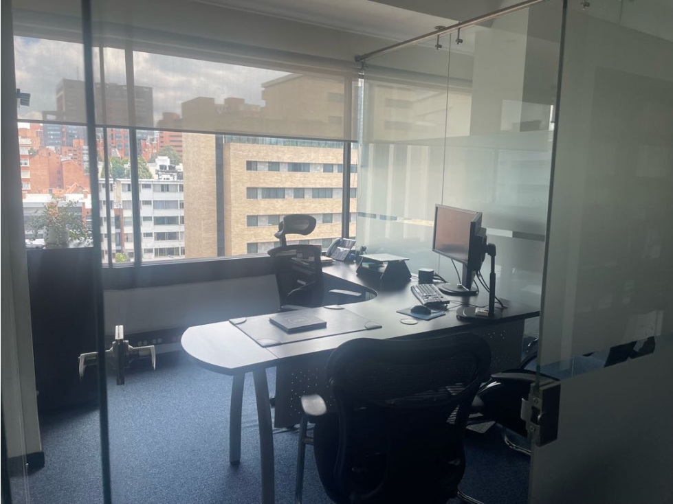 Vendo oficina en la cra 7 con 67 chapinero Bogotá — foto 6