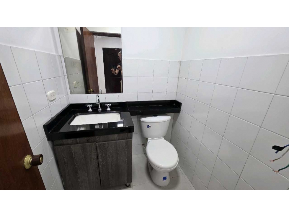VENDO OFICINA EN PORCIUNCULA 34.56 mts 2 GARAJES (IC) — foto 3