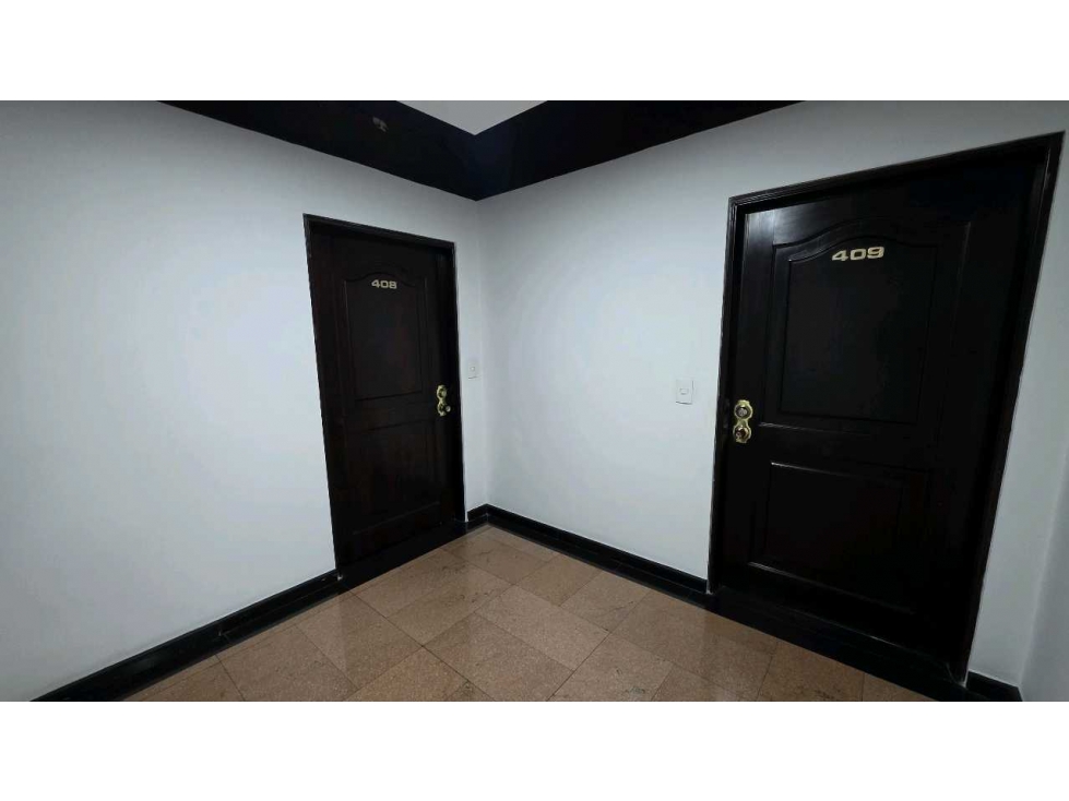 VENDO OFICINA EN PORCIUNCULA 34.56 mts 2 GARAJES (IC) — foto 4