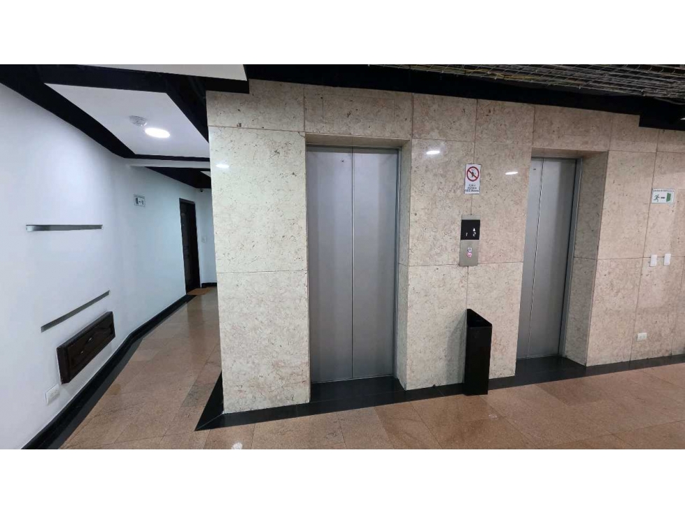VENDO OFICINA EN PORCIUNCULA 34.56 mts 2 GARAJES (IC) — foto 5
