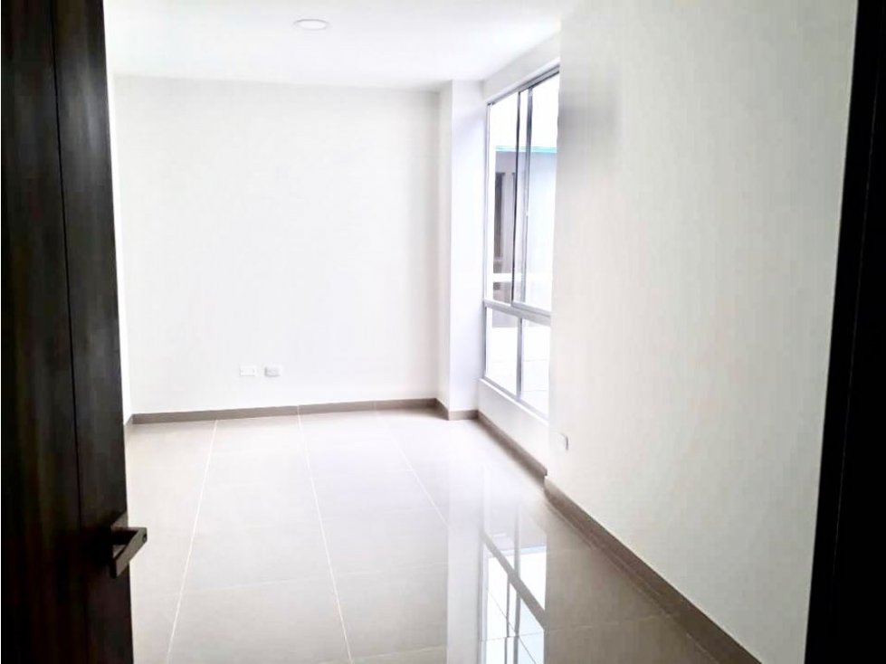 VENDO OFICINA PONTEVEDRA 13.3mts