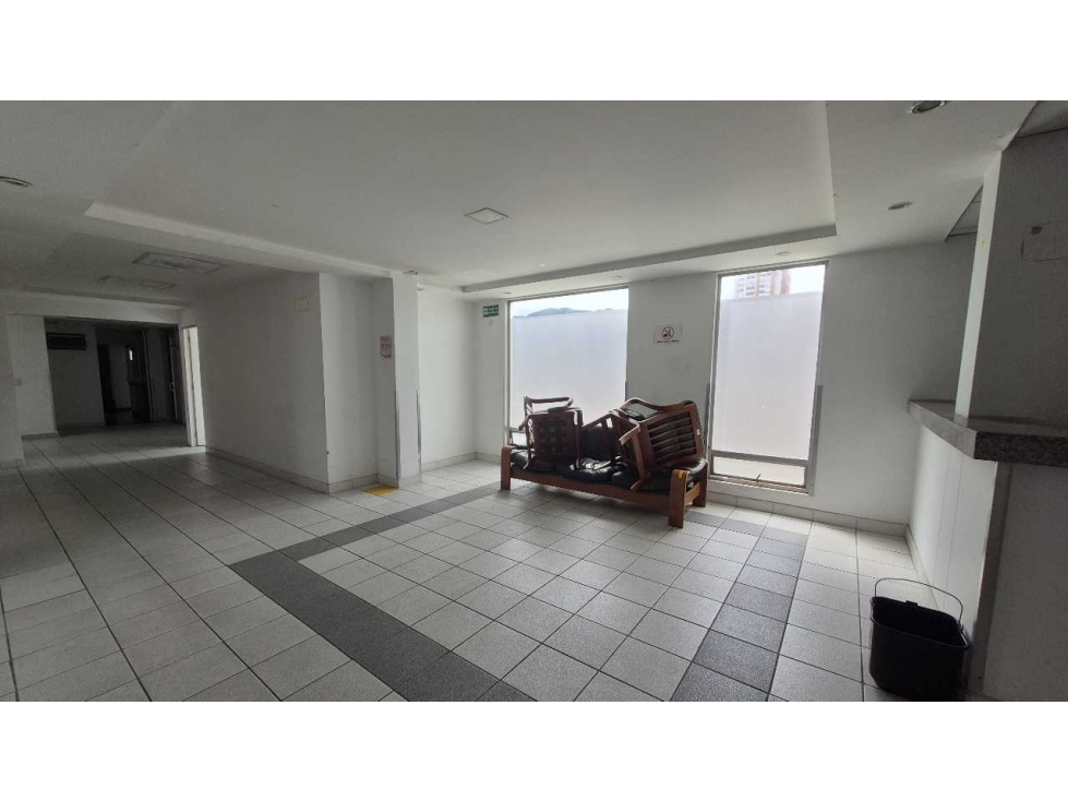 VENDO EDIFICIO INSTITUCIONAL 5.500M2 8 PISOS - TEUSAQUILLO — foto 3