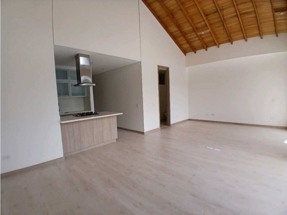 VENDO PARA ESTRENAR APARTASUITE EL RETIRO