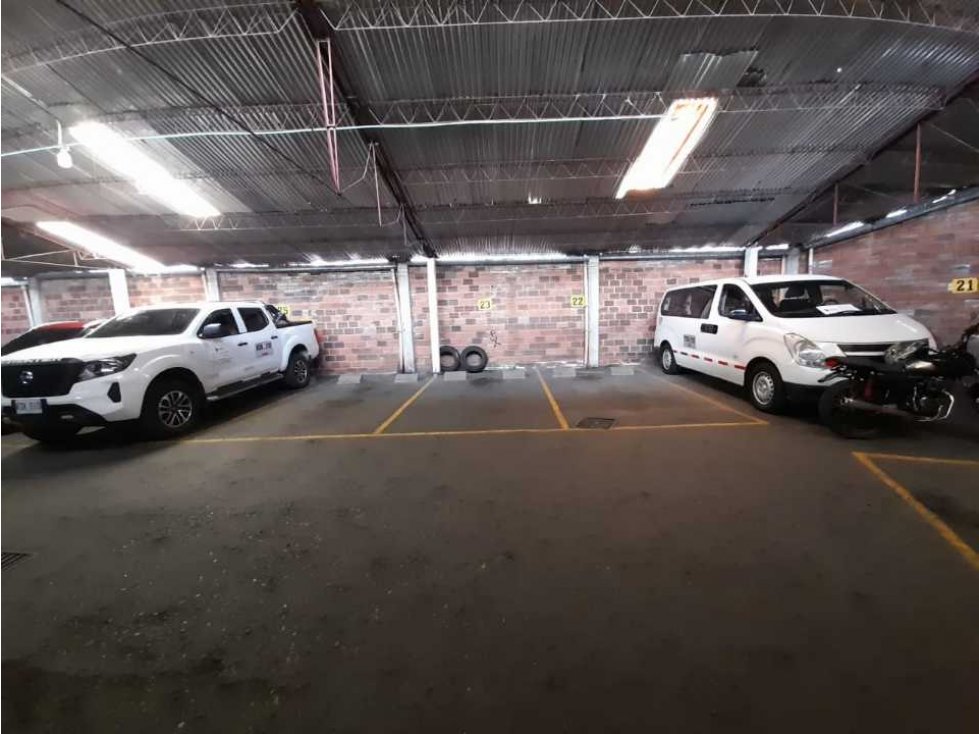 Vendo parqueadero en el Edif Avenida, Norte de Armenia — foto 3