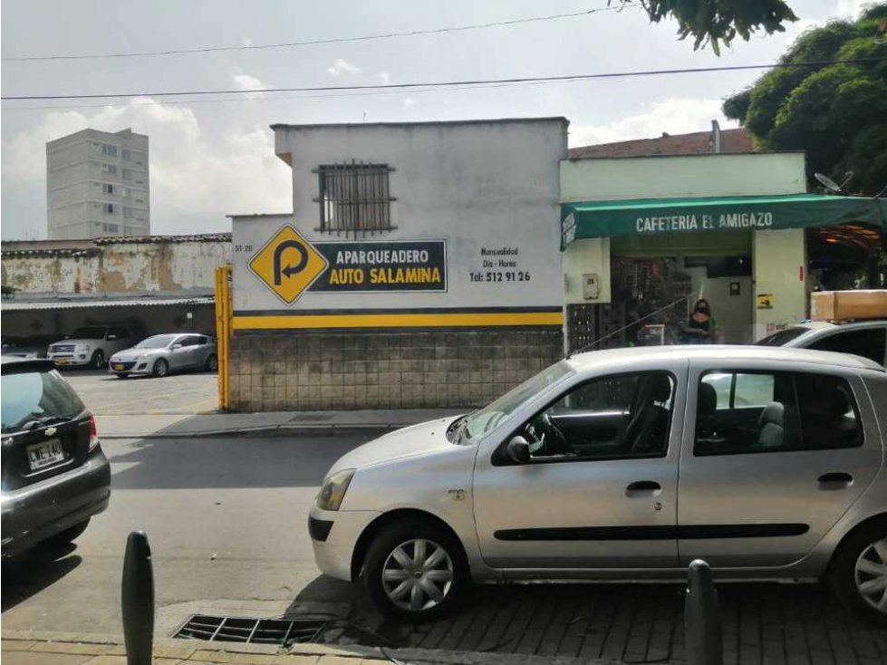 Vendo parqueadero y 3 locales comerciales centro de Medellín — foto 3