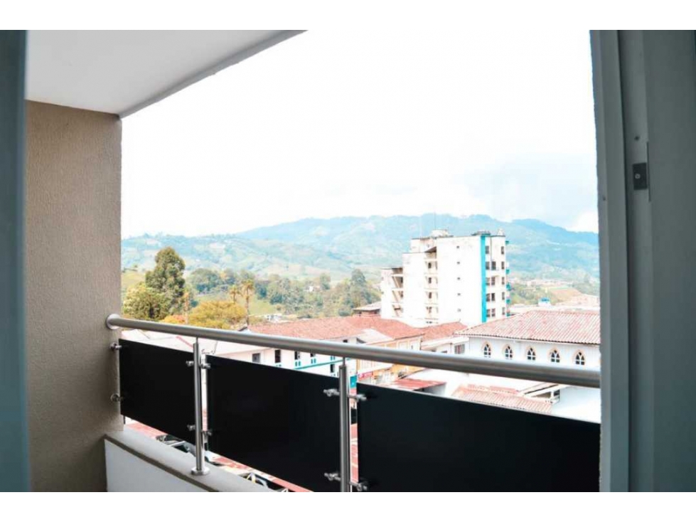 VENDO PENTHOUSE CON AMPLIA TERRAZA EN SANTA ROSA DE CABAL — foto 5