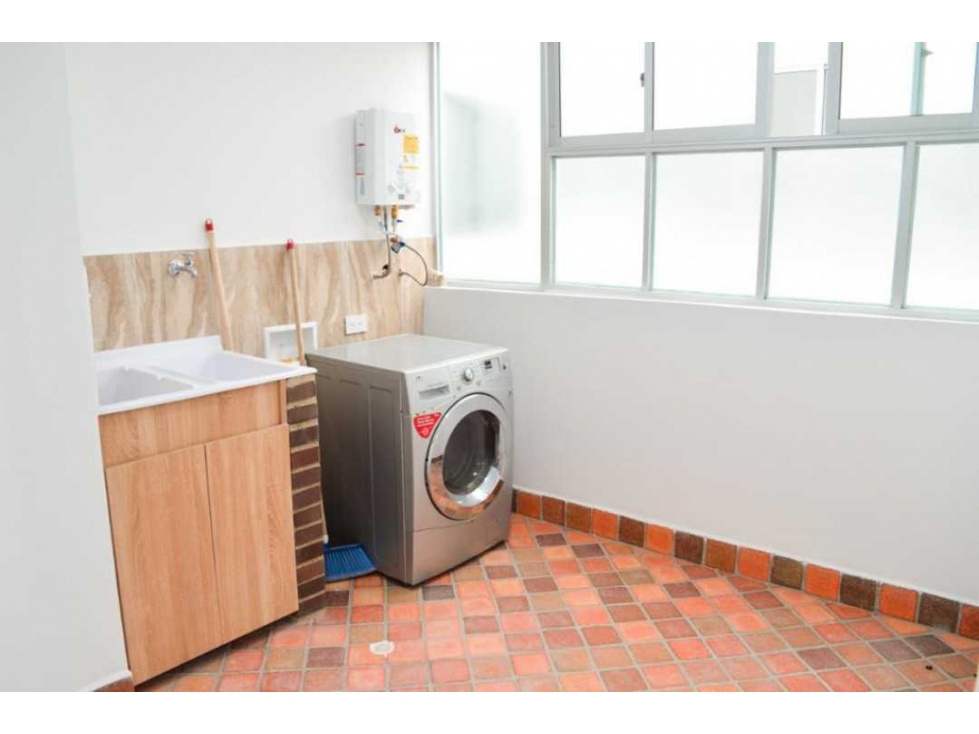 VENDO PENTHOUSE CON AMPLIA TERRAZA EN SANTA ROSA DE CABAL — foto 6