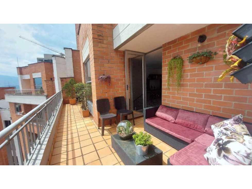 VENDO PENTHOUSE EN CASTROPOL CON VISTAS PANORÁMICAS A MEDELLÍN — foto 5
