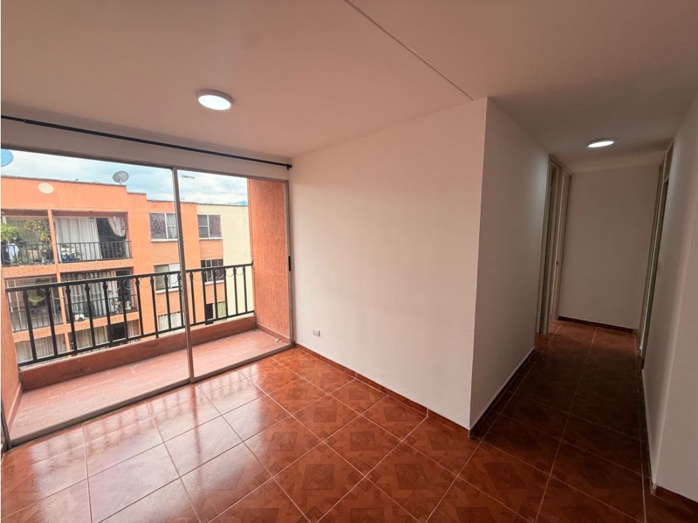 Vendo piso 5 en Gratamira sin ascensor — foto 3