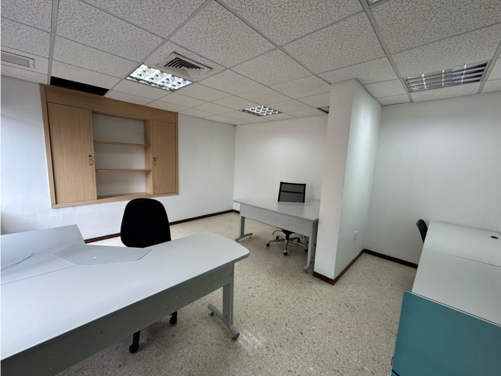VENDO PISO DE OFICINAS EN EDIF. TEMPO ll - 3