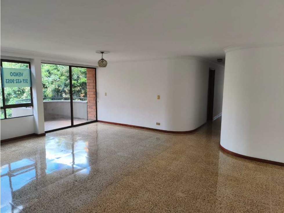 VENDO POBLADO VIZCAYA APARTAMENTO 4 ALCOBAS SERVICIO 3 PARQUEADEROS