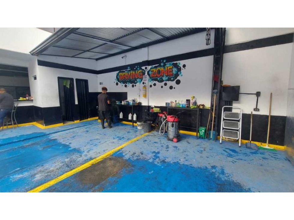 Vendo propiedad de tres pisos en el centro de pereira — foto 4