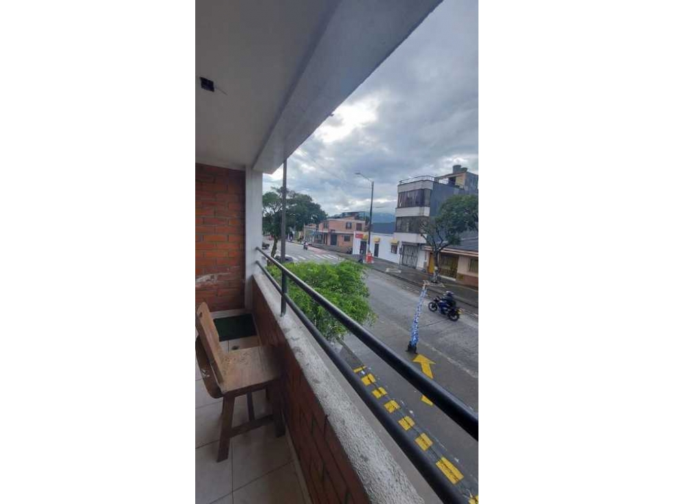 Vendo propiedad de tres pisos en el centro de pereira — foto 5