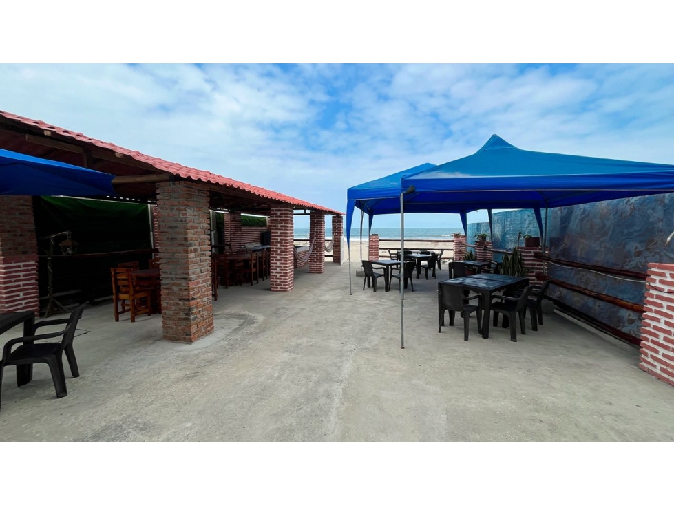 VENTA DE RESTAURANTE FRENTE Al MAR EN PLAYAS VIA DATA (Franmo) - 5