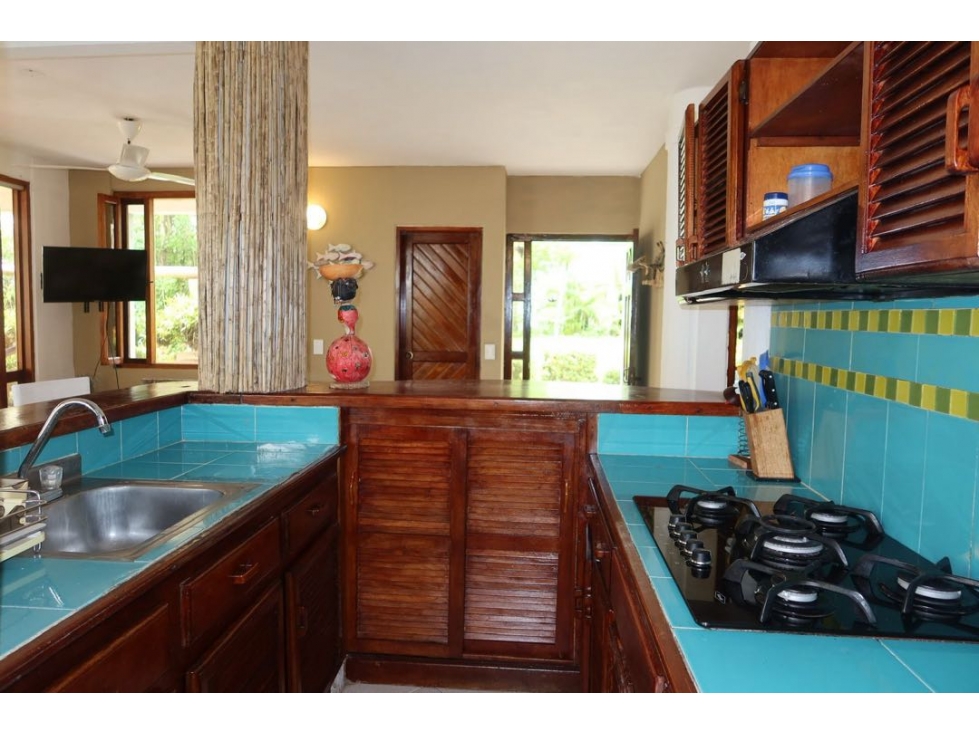 VENDO PROPIEDAD TURÍSTICA CASA FAMILIAR EN TOLÚ CONDOMINIO - 3