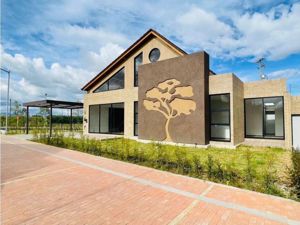 VENDO CASA EN CAJICA