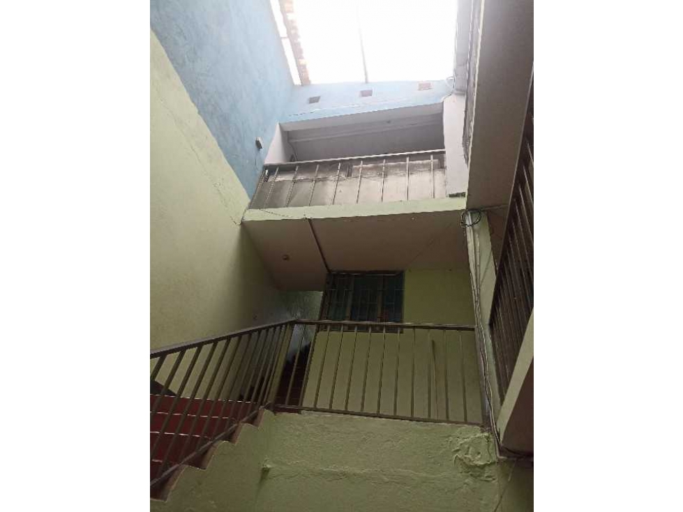 Vendo casa muy rentable 1% 6 aptos en El socorro kennedy Bogota — foto 2