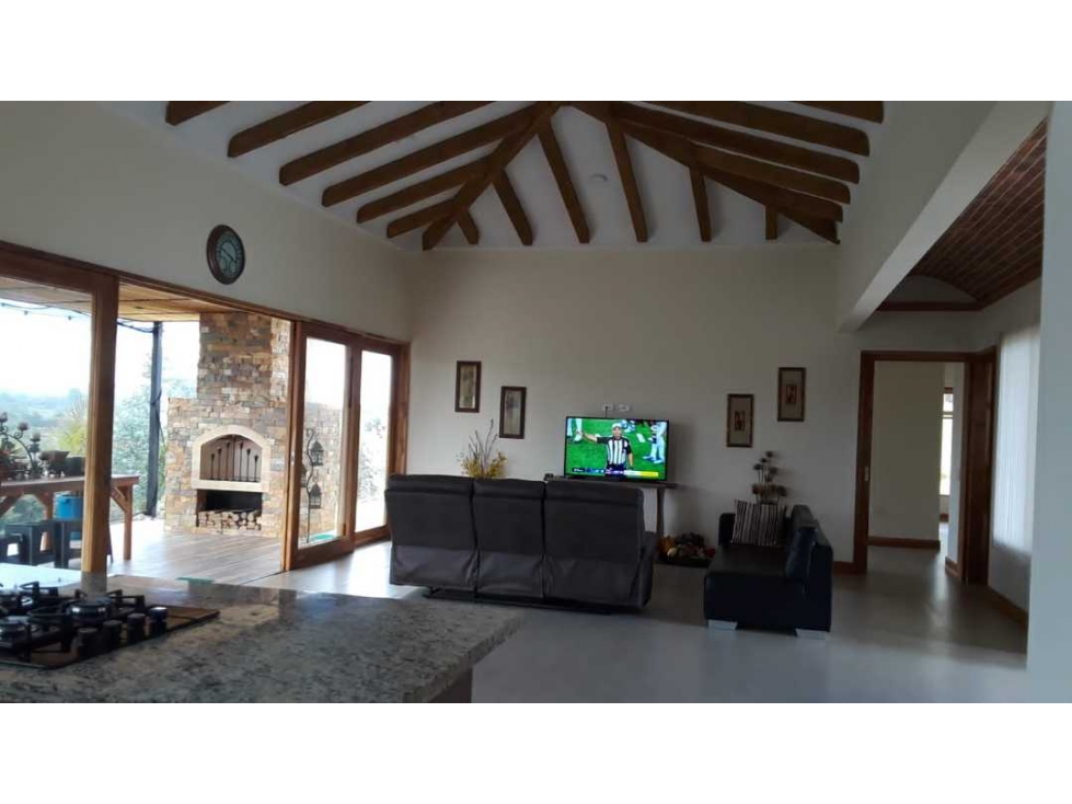 Vendo Rionegro Casa Campestre Área 310 mtrs, $1990 — foto 6