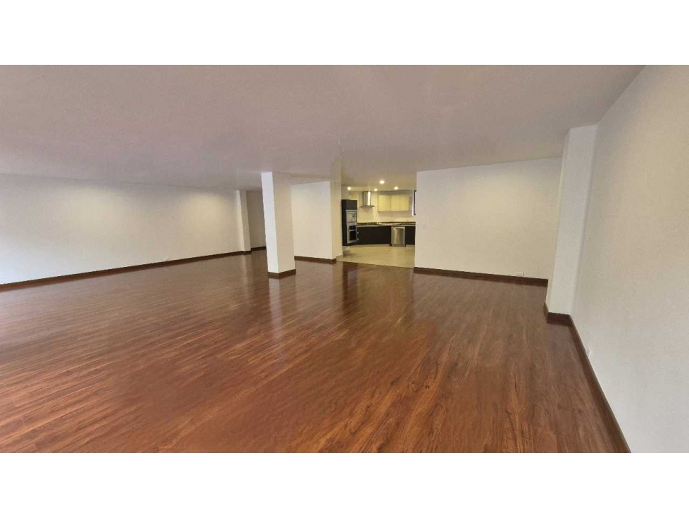 VENDO ROSALES SOBRE VIAPL 230m2 4PISOEXT 3HAB C/U CON BAÑO FAMILY ROOM — foto 2