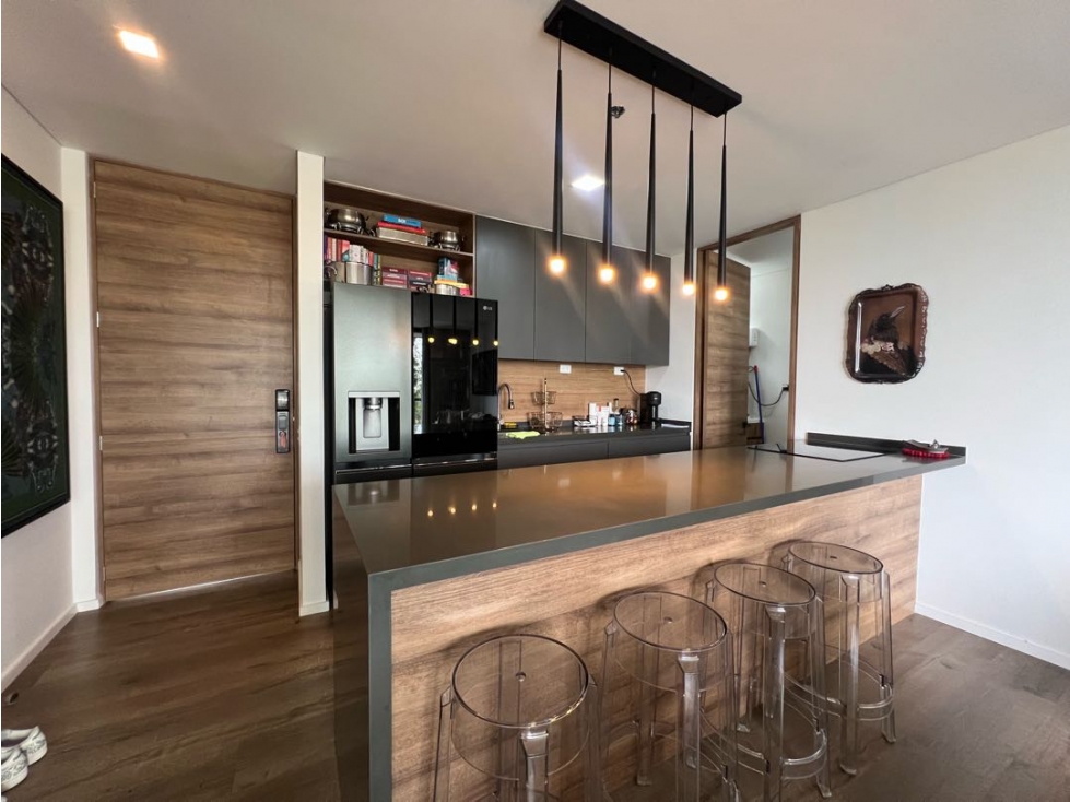 VENDO SUITE SECTOR PALMAS CON PERMISO HOTELERO