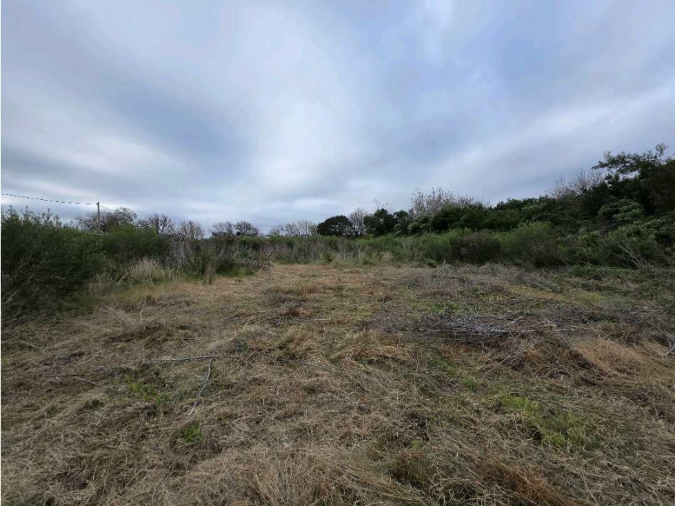 Vendo Terreno de 250 m2 en Caseros, Entre Ríos. - 1