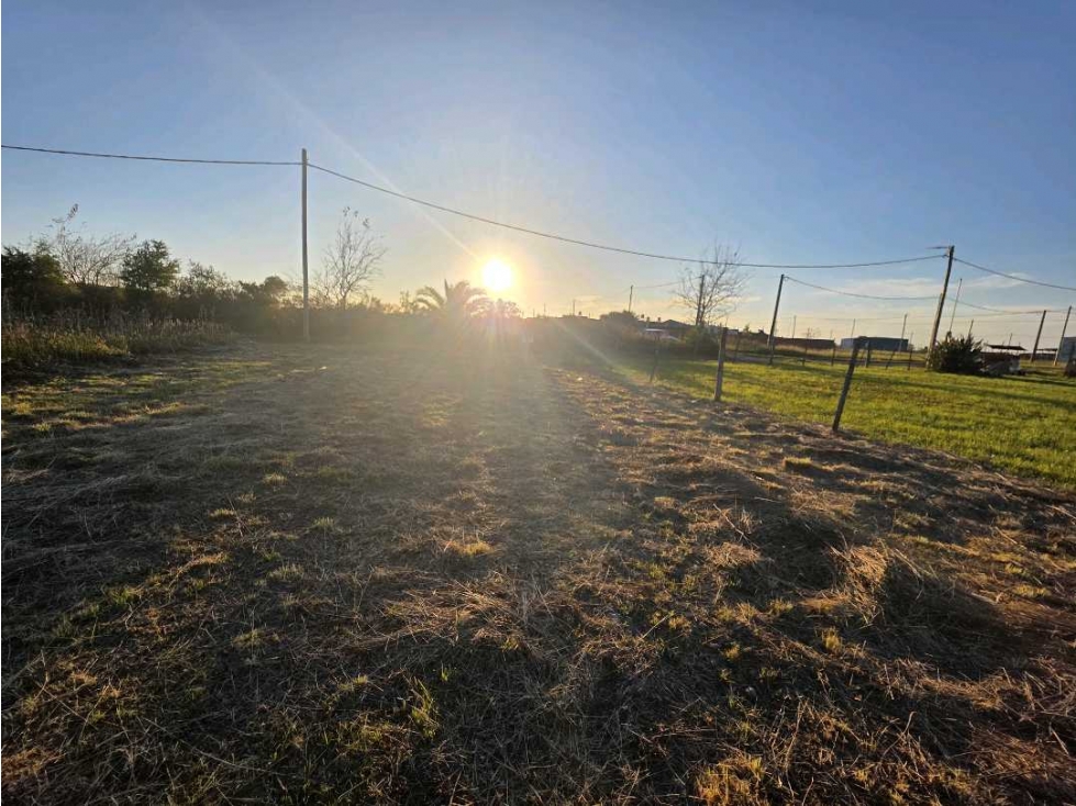 Vendo Terreno de 300 m2 en Pronunciamiento, Entre Ríos. - 2