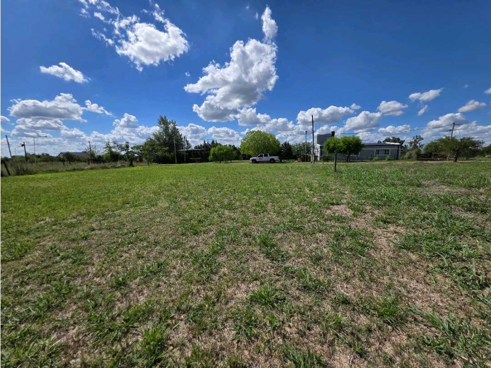 Vendo Terreno de 1000 m2 en Concepción del Uruguay, Entre Ríos. - 2