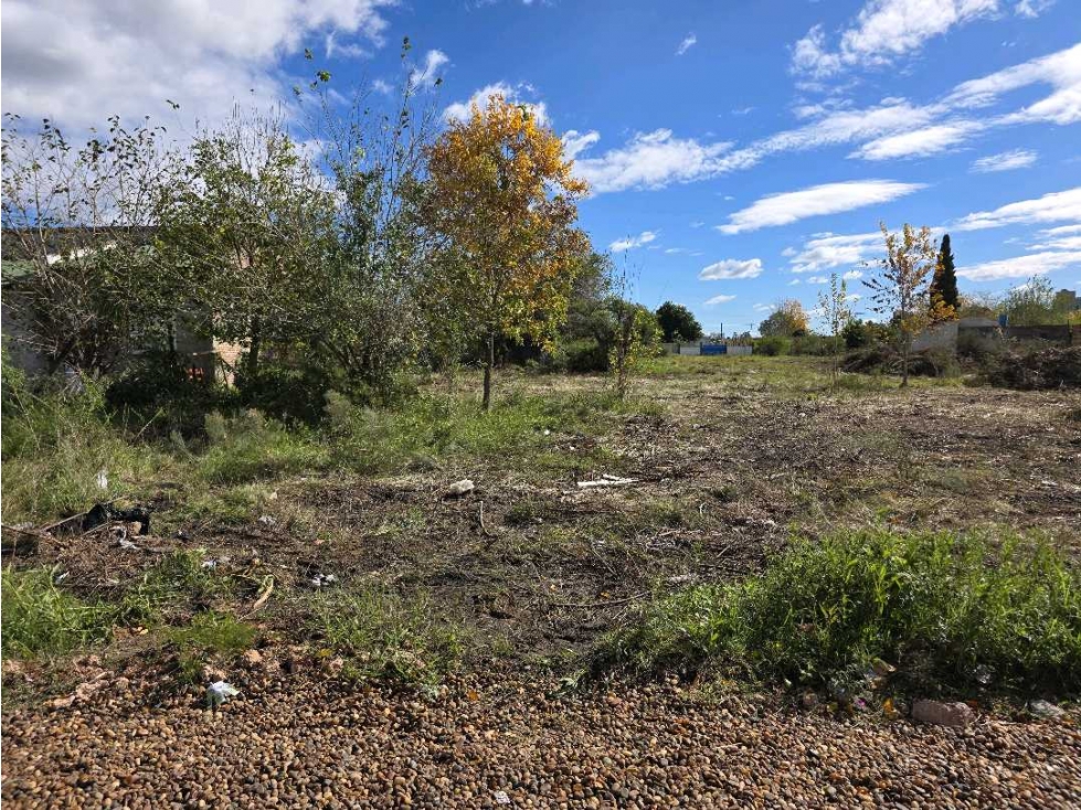 Vendo Terreno de 365 m2 en Concepción del Uruguay, Entre Ríos. - 1