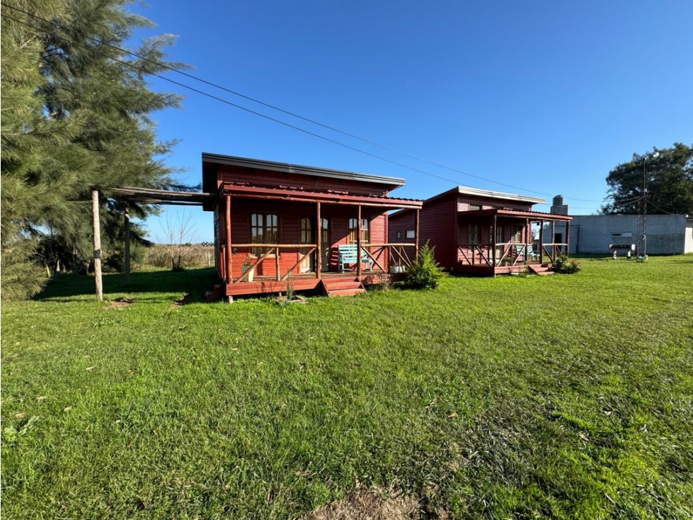 Vendo Casa y Cabañas en Concepción del Uruguay, Entre Ríos. - 1