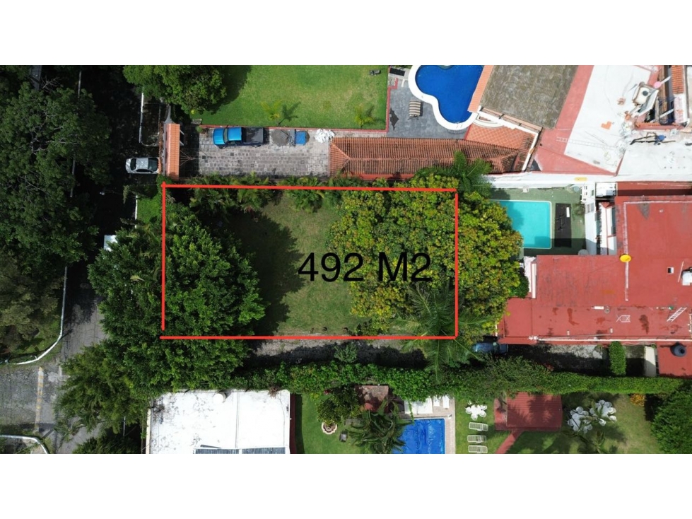 Vendo terreno de 492 m2 en lomas de Cuernavaca - 1