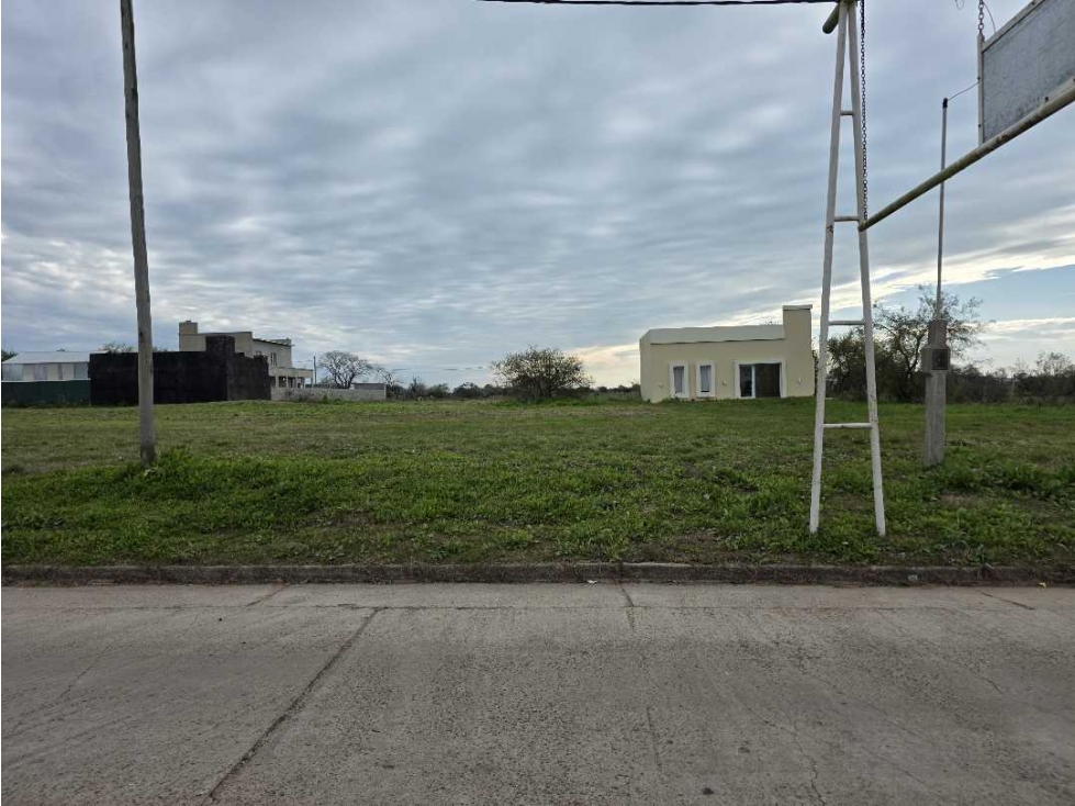 Vendo Terreno de 425 m2 Caseros, Entre Ríos. - 2
