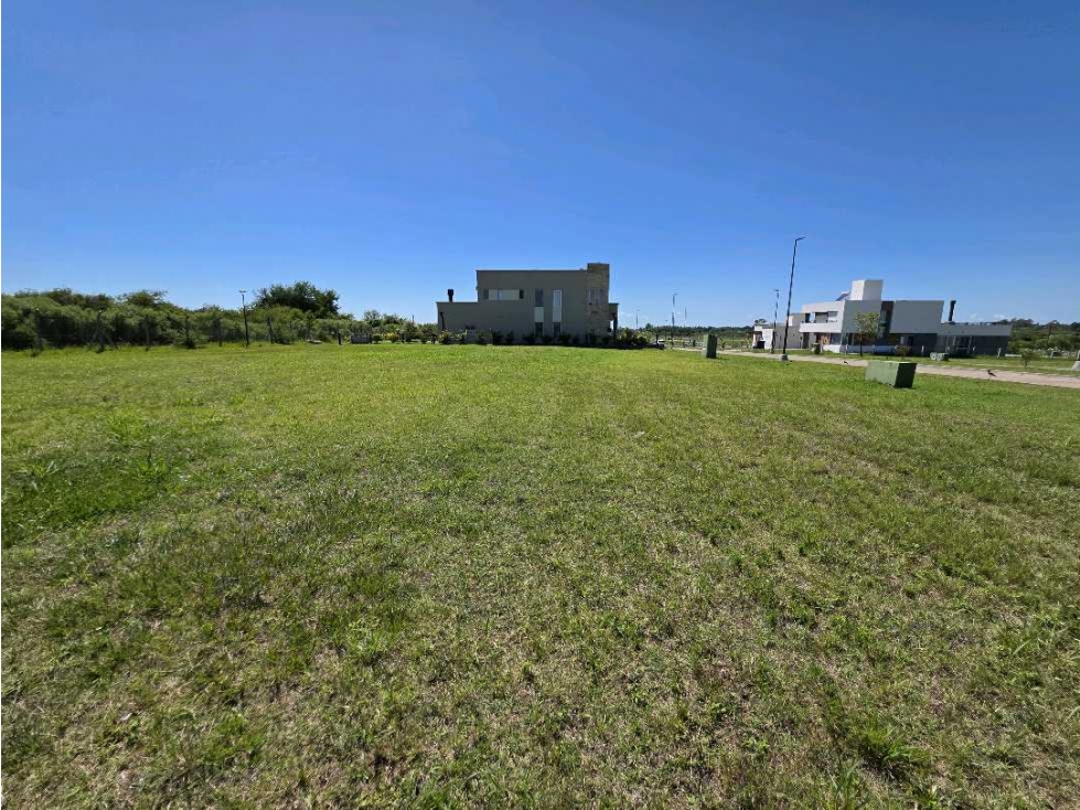Vendo Terreno de 480m2 en Las Acacias, C. del Uruguay, Entre Ríos. - 2