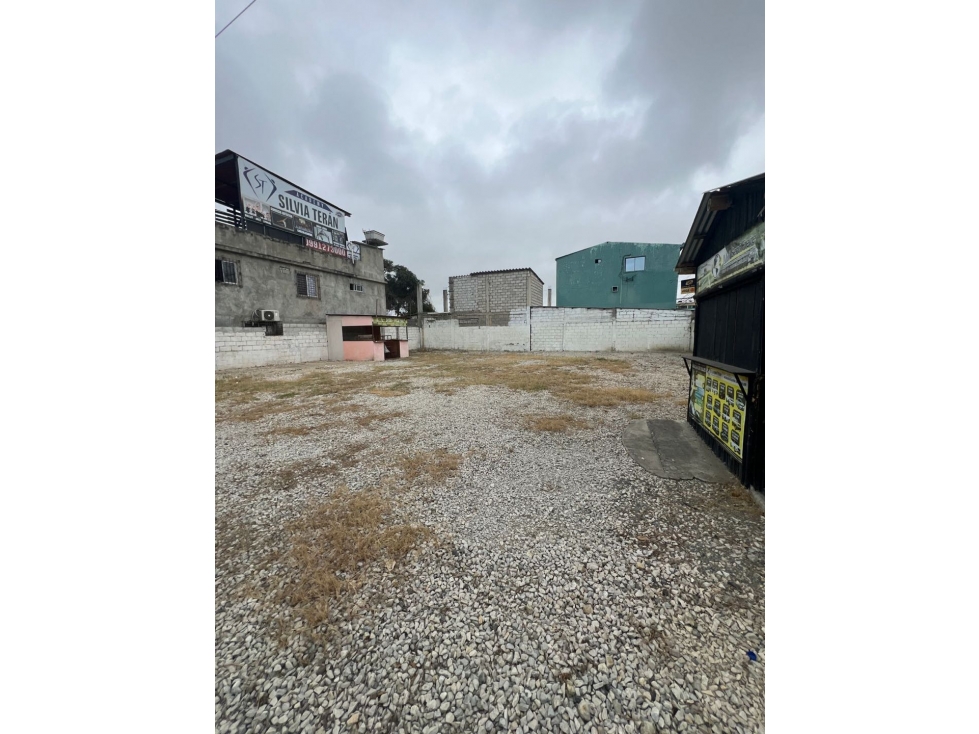 Vendo Terreno Esquinero 503m2 - 4