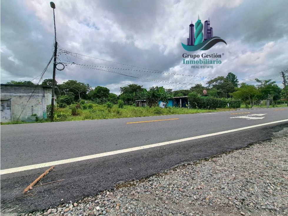 VENDO UN LOTE COMERCIAL.DE 1356MTS TIJERAS - 6