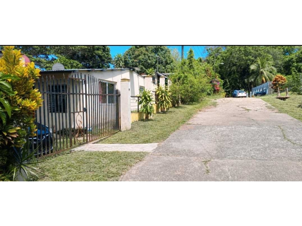 VENDO VARIOS APARTAMENTOS EN BURUNGA BARRIADA LOS PINOS