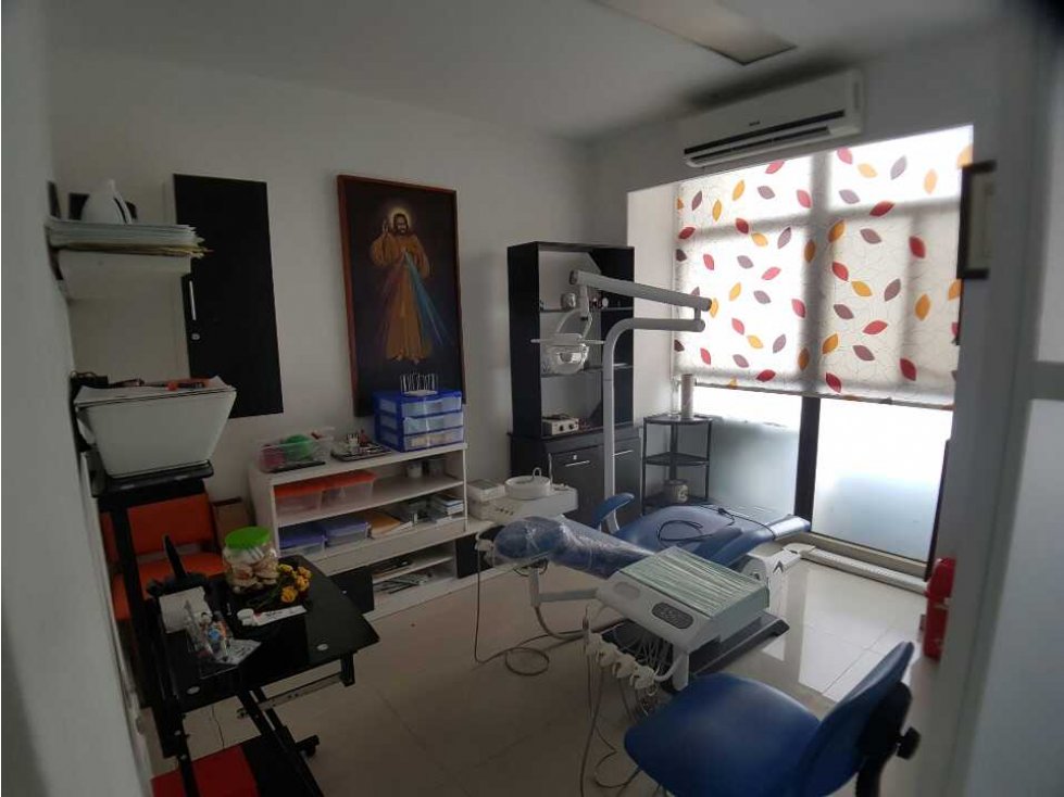 VENDO Y/O ARRIENDO OFICINA CENTRO DE CARTAGENA