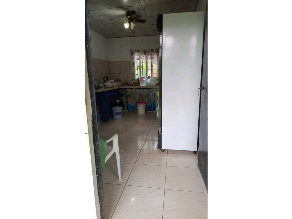 VENDO/ALQUILO CASA COMERCIAL. - 4
