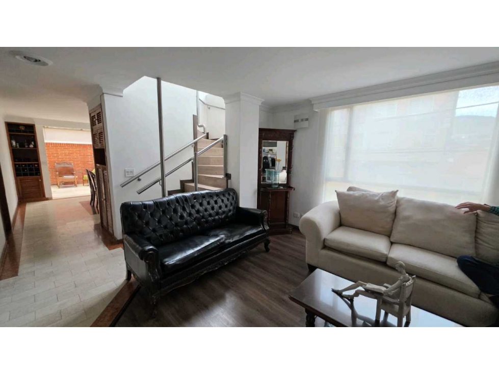 VENDO.APTO. DUPLEX SANTA BÁRBARA. 3 HAB 3 PRK. ESTUDIO.TERRAZA VM — foto 2