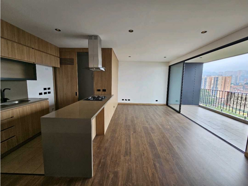VENDO/APTO/ESMERALDAL — foto 2
