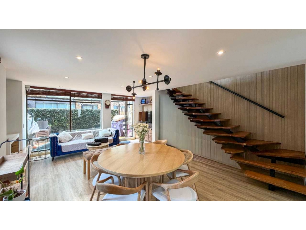 VENDO CASA REMODELADA DE TRES NIVELES EN CAJICA — foto 4