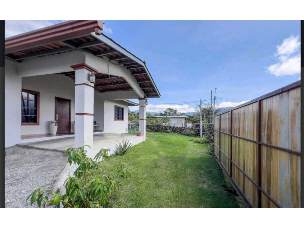 VENDO.CASA 3HAB EN.ALTO.BOQUETE - 2