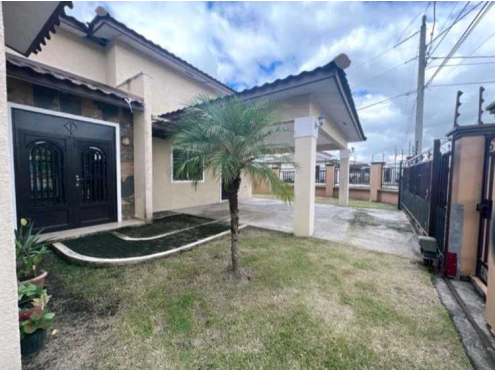 VENDO.CASA 4HABITACIONES DAVID