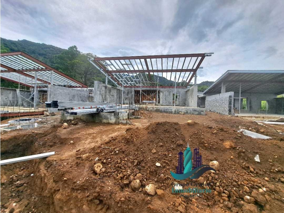 VENDO.CASA DE LUJO EN JARAMILLO — foto 5