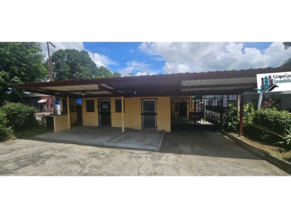VENDO.CASA EN AREA COMERCIAL EN.DAVID - 6