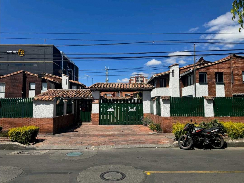 VENDO CASA EN CEDRITOS
